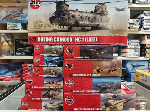 A stack of boxes on a shelf

AI-generated content may be incorrect.